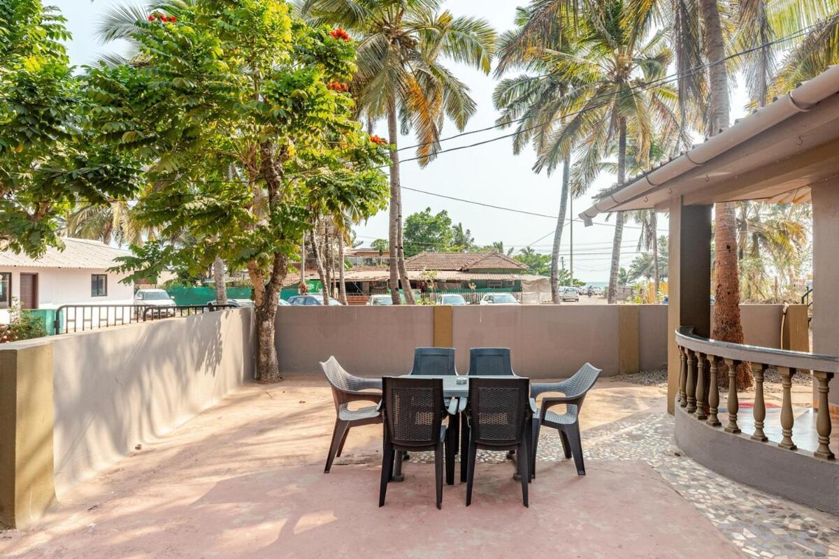 Valerys Nest Bogmalo - Private Villa Near The Beach And Dabolim Airport Exterior photo